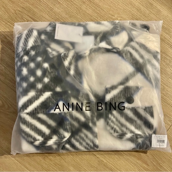 ANINE BING | NEW WITH TAGS! Oakley Oversized Jacket In Cream Tartan Plaid Medium - Picture 4 of 6